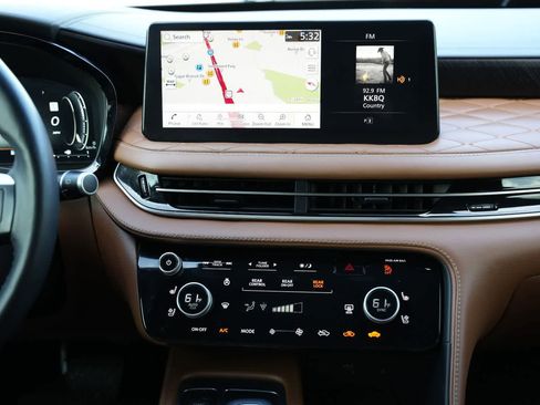 Certified 2024 INFINITI QX60 Autograph w/ Cargo Package image 12