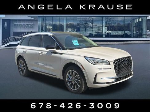 Used 2024 Lincoln Corsair Grand Touring image 1