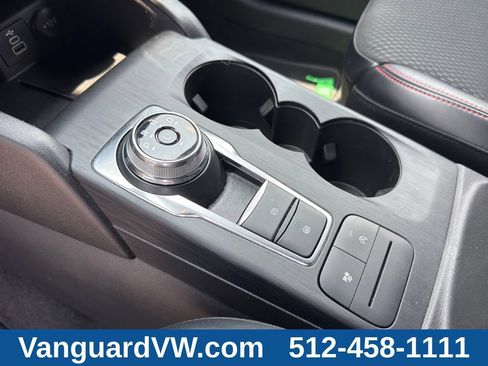 Used 2025 Ford Escape ST-Line Select AWD/4WD image 18
