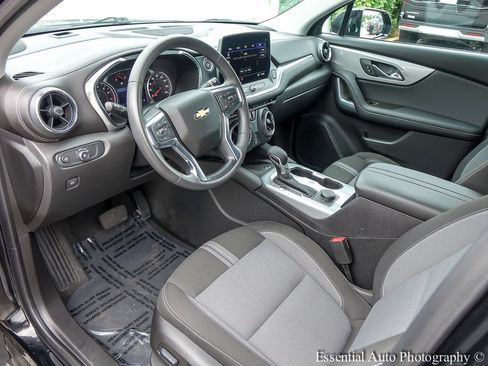 Used 2023 Chevrolet Blazer LT w/ Convenience Package AWD/4WD image 9