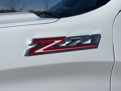 Used 2024 Chevrolet Silverado 1500 RST w/ Z71 Off-Road Package AWD/4WD image 9