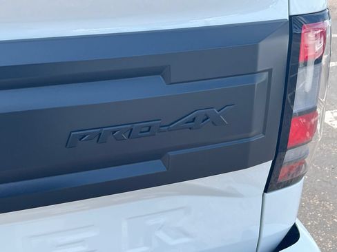 Used 2026 Nissan Frontier PRO-4X AWD/4WD image 43