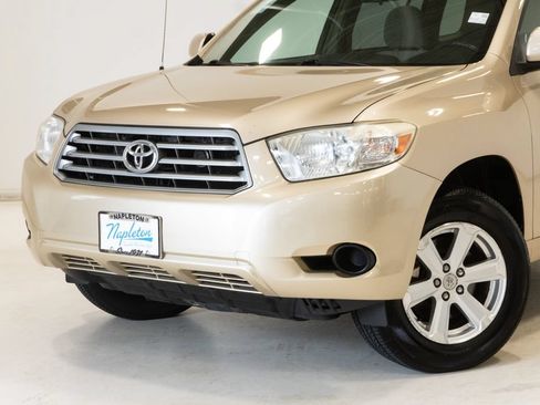 Used 2008 Toyota Highlander 4WD image 2