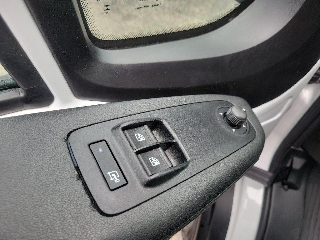 Used 2023 RAM ProMaster 2500 FWD image 22