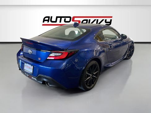Used 2025 Toyota GR86 Premium w/ ALL Weather Mat Package (TMS) RWD image 7