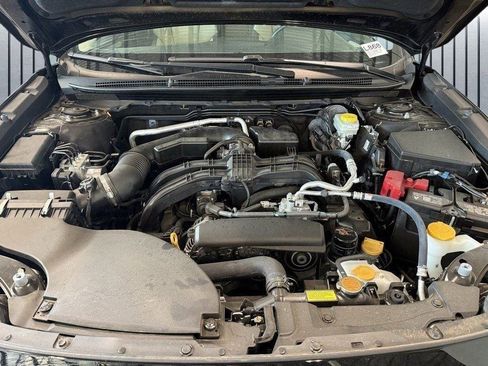 Used 2025 Subaru Outback Limited w/ Popular Package #2 image 4