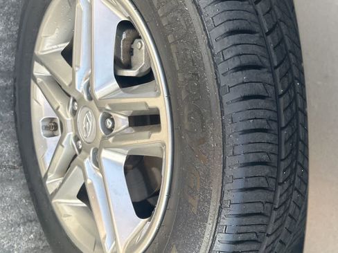 Used 2019 Hyundai Kona SE FWD image 7