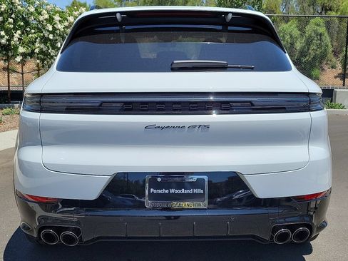 New 2025 Porsche Cayenne GTS AWD/4WD image 6