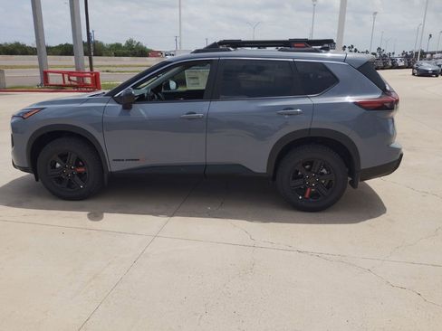 New 2026 Nissan Rogue SV AWD/4WD image 4