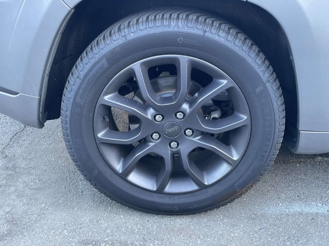 Used 2020 Jeep Grand Cherokee High Altitude AWD/4WD image 9