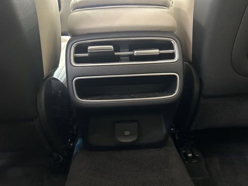 Used 2026 Genesis GV70 2.5T Advanced image 29