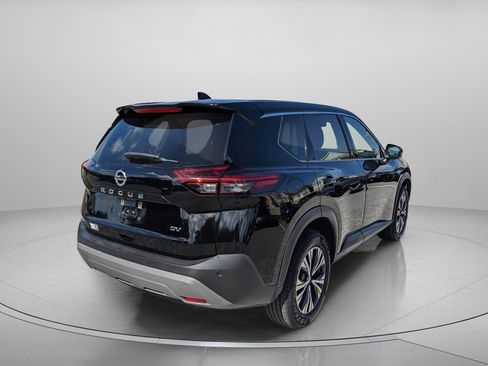 Used 2021 Nissan Rogue SV FWD image 8