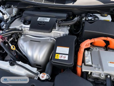Used 2017 Toyota Camry LE FWD image 12