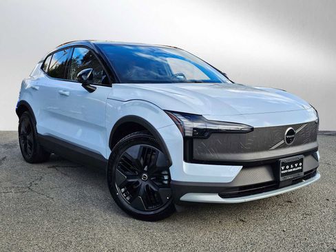 New 2026 Volvo EX30 Cross Country Ultra image 1
