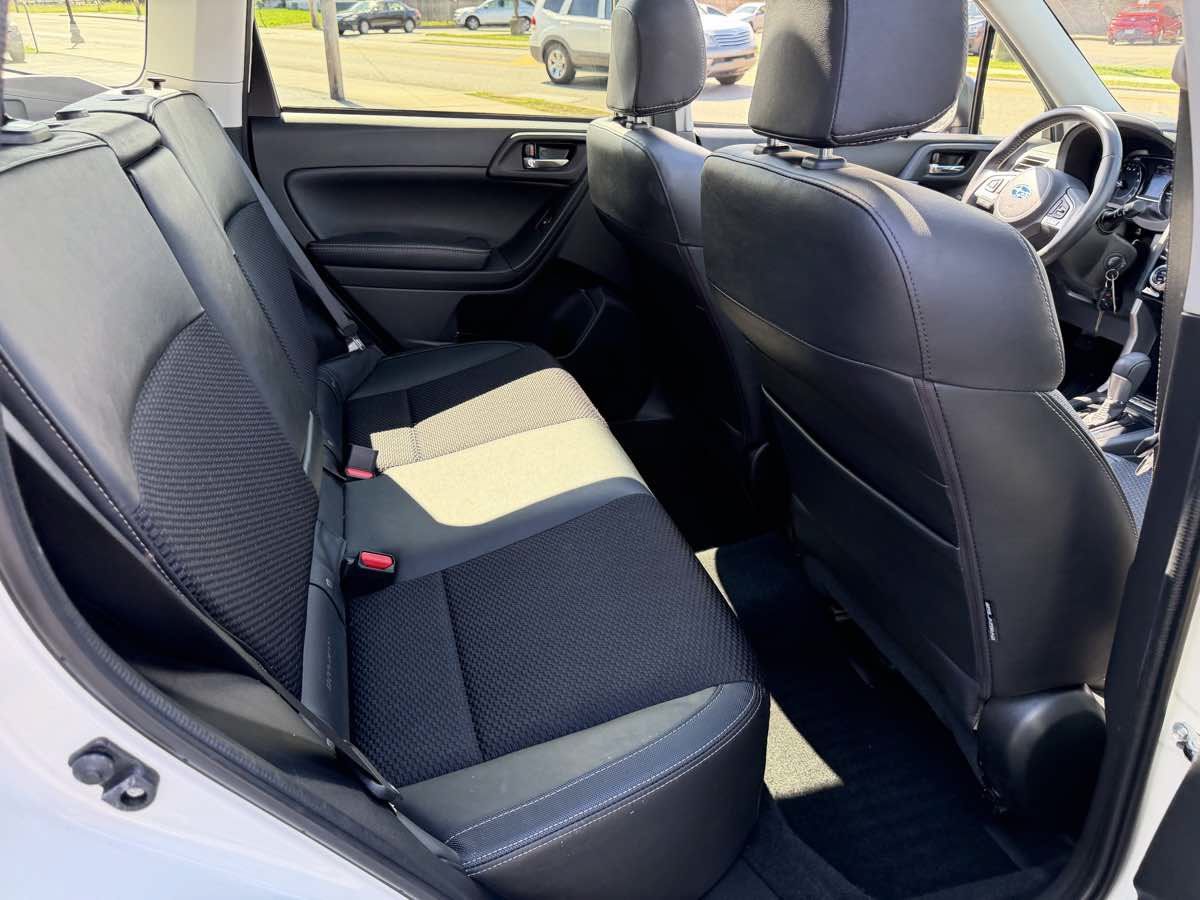 Used 2018 Subaru Forester 2.5i Premium w/ Popular Package #2 AWD/4WD image 16