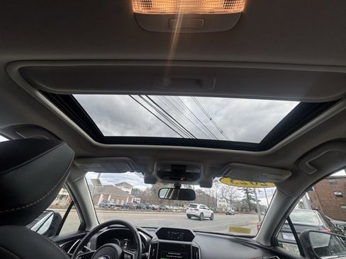 Used 2023 Subaru Crosstrek 2.5i Limited w/ Moonroof Package image 14