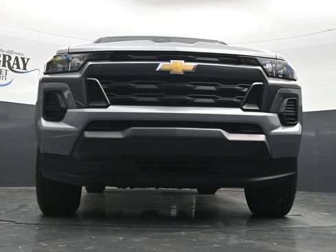Used 2024 Chevrolet Colorado LT RWD image 27