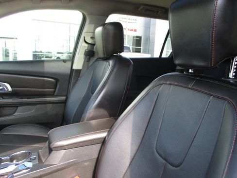 Used 2013 GMC Terrain SLT AWD/4WD image 28