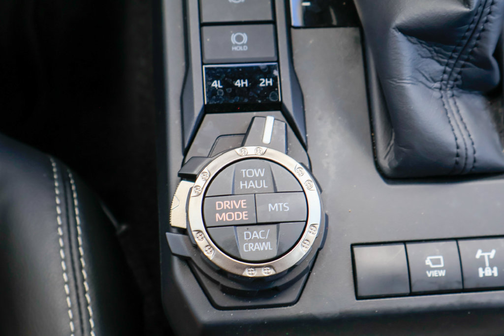 Used 2026 Toyota 4Runner TRD Off-Road Premium AWD/4WD image 19