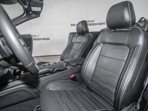 Used 2022 Ford Mustang GT Premium w/ Equipment Group 401A RWD image 16