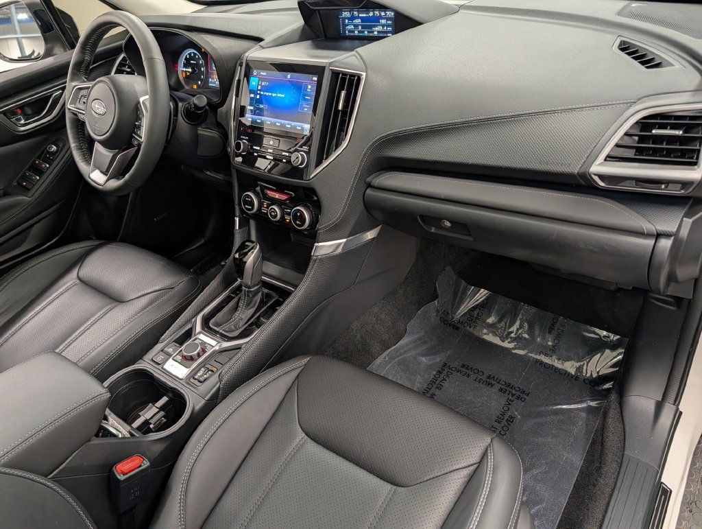 Used 2022 Subaru Forester Touring AWD/4WD image 30
