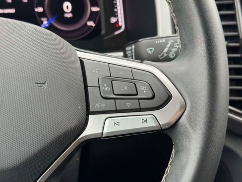 Used 2023 Volkswagen Atlas SE AWD/4WD image 22