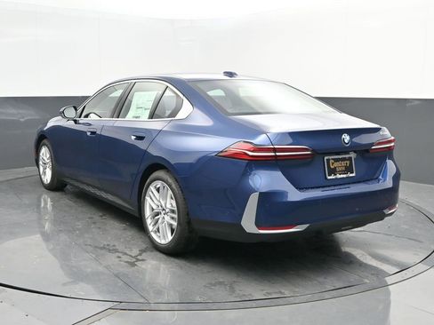 New 2025 BMW 530i w/ Premium Package image 3