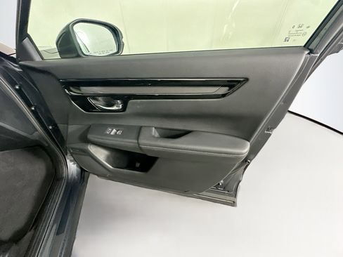 Used 2025 Honda CR-V EX-L image 32