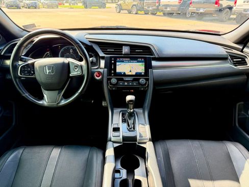 Used 2017 Honda Civic EX-L image 12