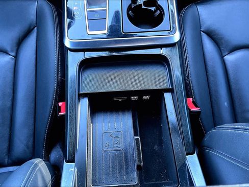 Used 2020 Audi Q8 Premium w/ Black Optic Package image 37