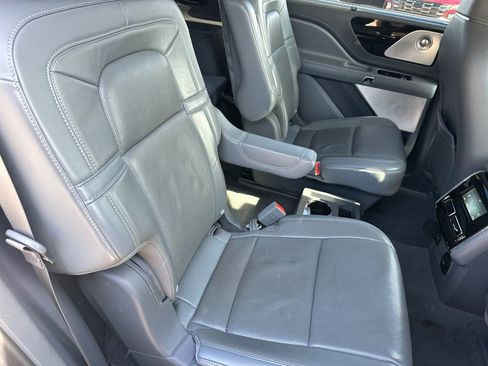 Used 2020 Lincoln Aviator Grand Touring w/ Equipment Group 301A image 15