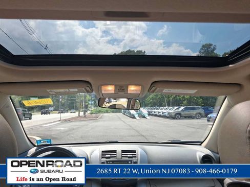 Used 2008 Toyota RAV4 Limited AWD/4WD image 21