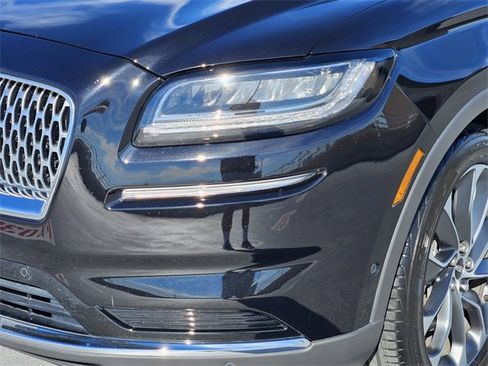 Certified 2023 Lincoln Nautilus Reserve w/ Equipment Group 201A image 8