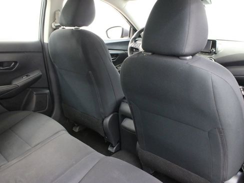 Used 2024 Nissan Sentra S FWD image 18