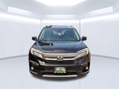 Used 2019 Honda Pilot Touring image 2