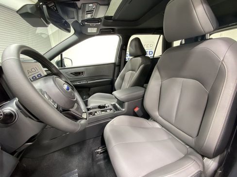 New 2026 Subaru Outback Limited image 11