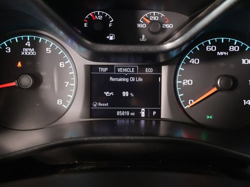 Used 2018 Chevrolet Colorado W/T w/ WT Convenience Package AWD/4WD image 4