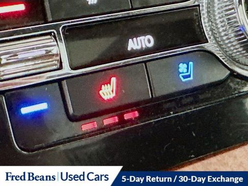 Certified 2023 Lincoln Navigator L Reserve image 22