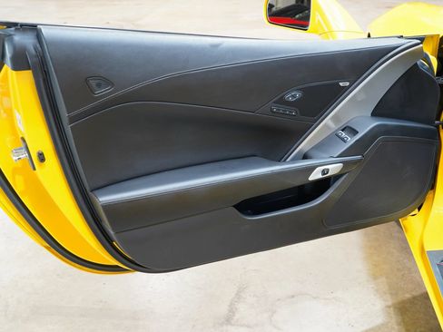 Used 2014 Chevrolet Corvette Stingray Coupe w/ 2LT Preferred Equipment Group RWD image 43