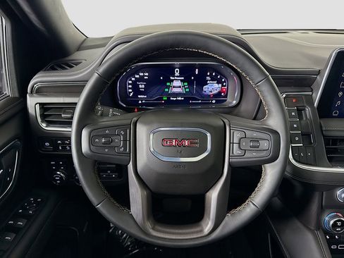Used 2024 GMC Yukon AT4 w/ AT4 Premium Plus Package image 11