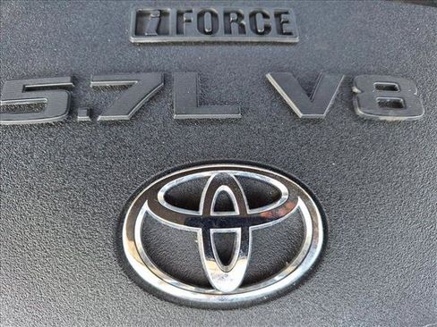 Used 2021 Toyota Tundra SR5 w/ SR5 Upgrade Package RWD image 21