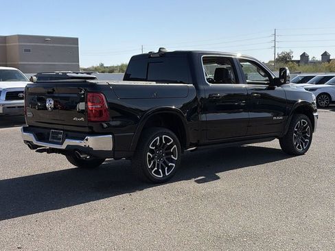 Used 2025 RAM 1500 Limited AWD/4WD image 27