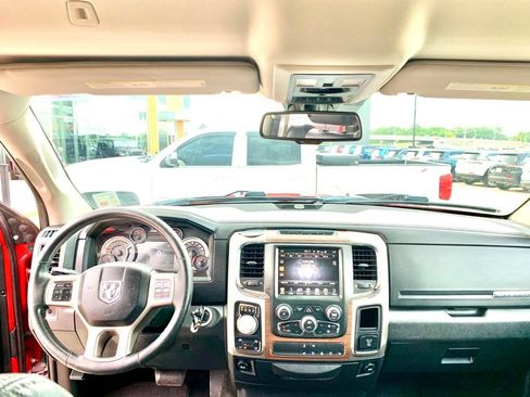 Used 2017 RAM 1500 Laramie AWD/4WD image 17