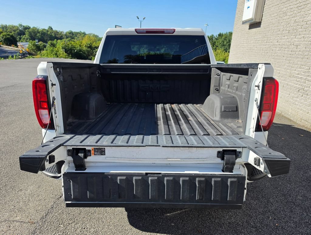 Used 2022 GMC Sierra 1500 Elevation AWD/4WD image 14