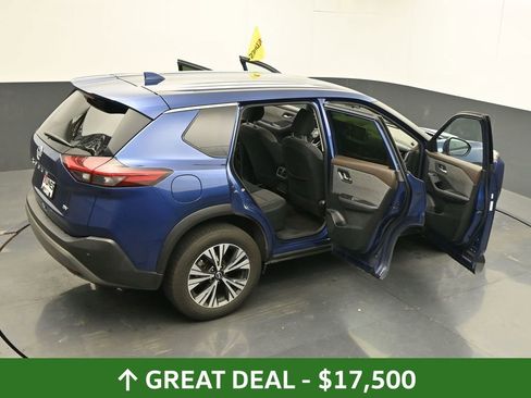 Used 2023 Nissan Rogue SV image 65