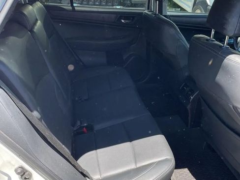 Used 2016 Subaru Outback 2.5i Limited AWD/4WD image 27
