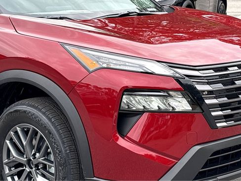 New 2026 Nissan Rogue S image 21