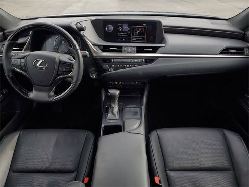 Used 2020 Lexus ES 350 w/ Premium Package image 14