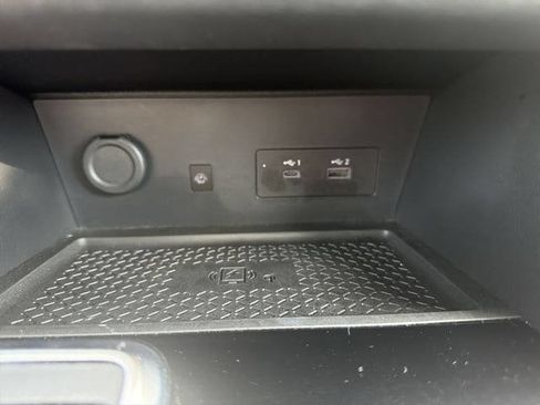 Used 2025 Nissan Pathfinder SL AWD/4WD image 30