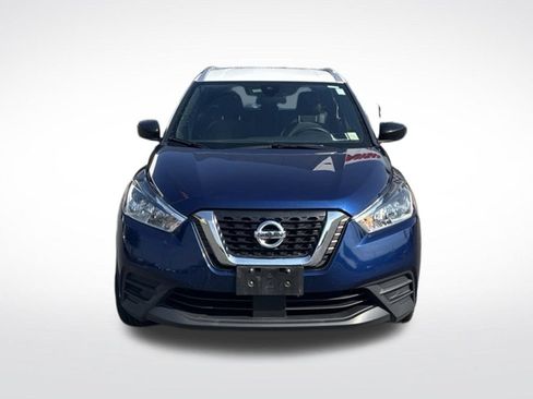 Used 2020 Nissan Kicks SV FWD image 2